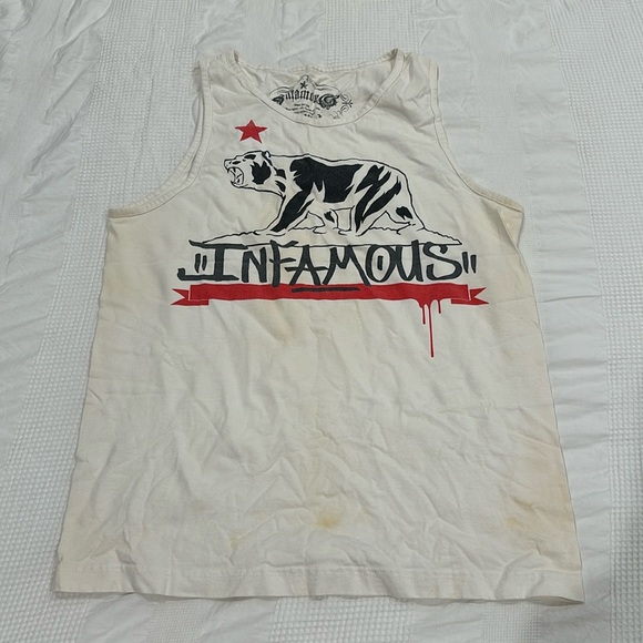 Infamous tank - Picture 1 of 3